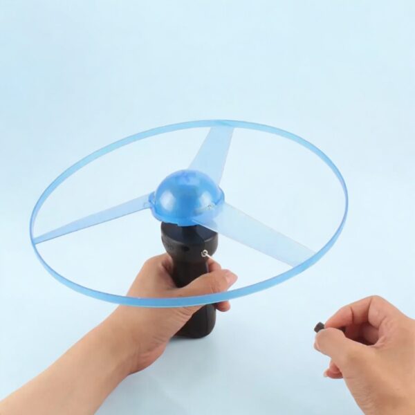 LED Light Up Flying Saucer